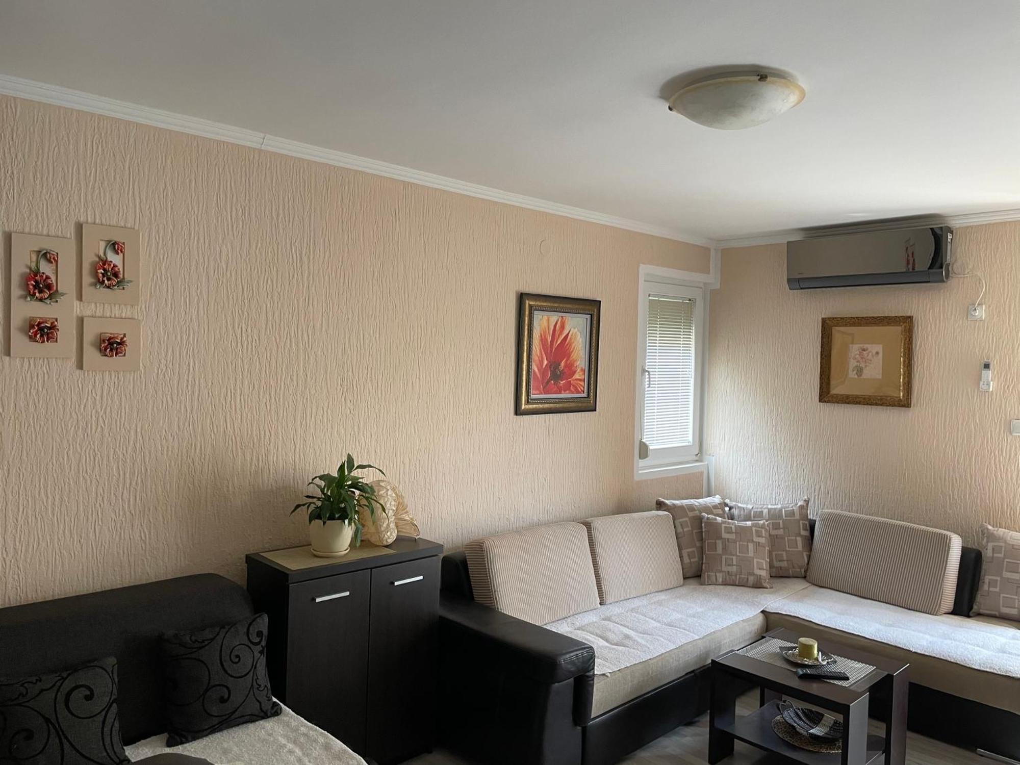 Studio Apartment For Rent In Budva Zewnętrze zdjęcie