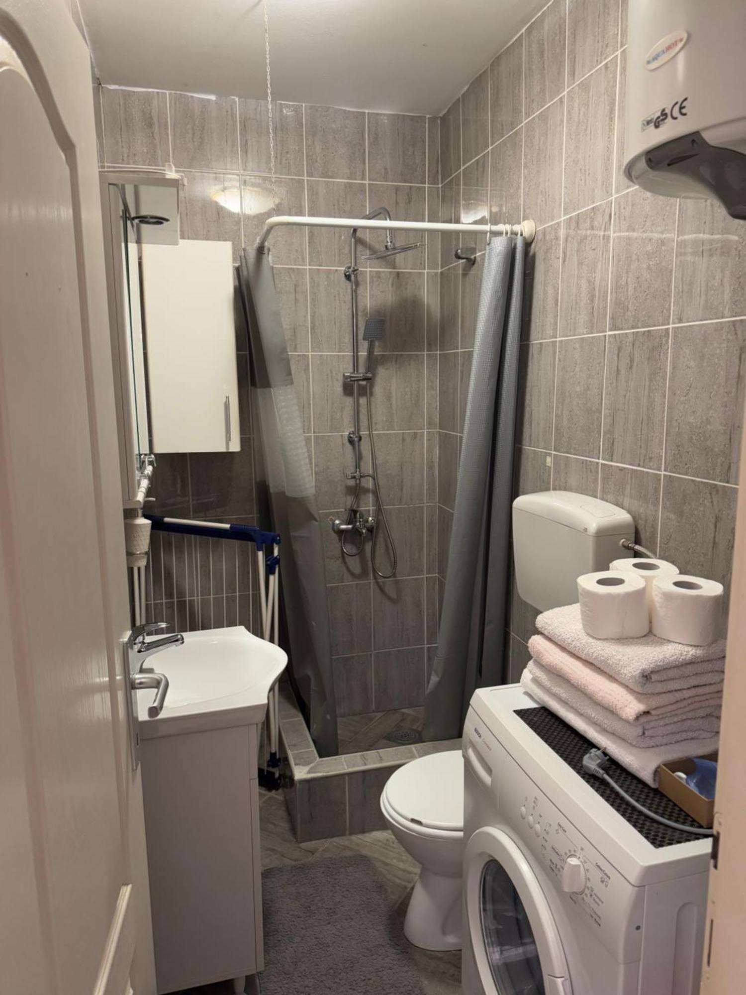 Studio Apartment For Rent In Budva Zewnętrze zdjęcie